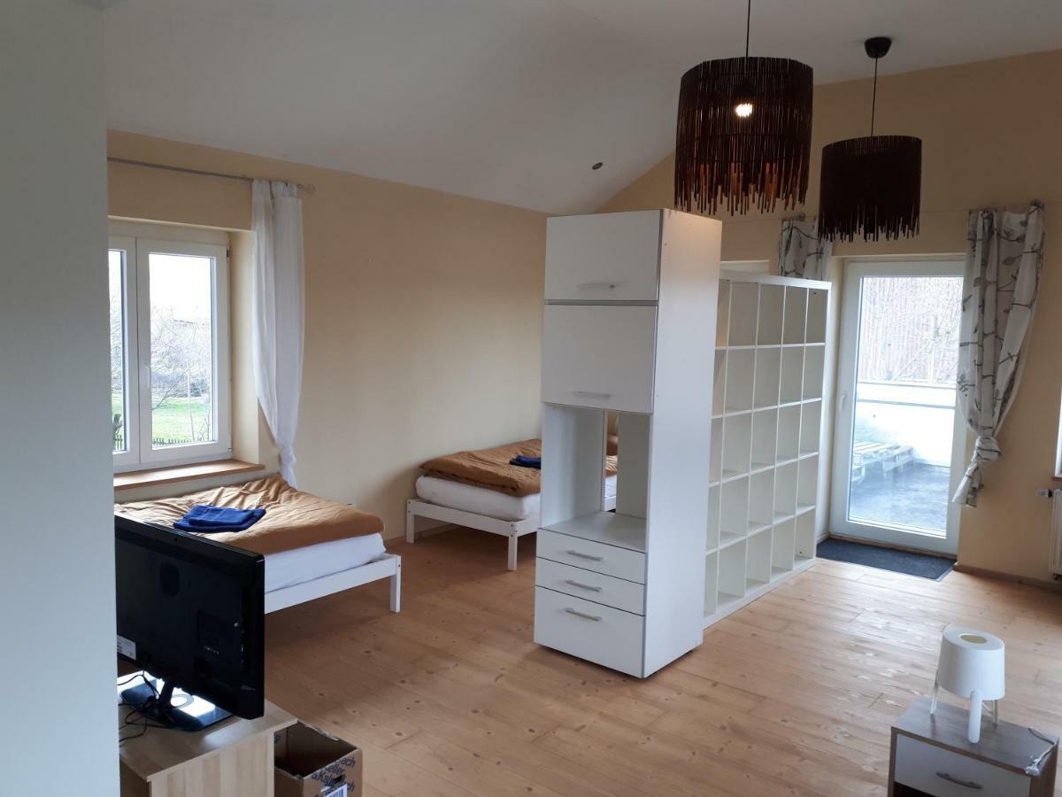Gaestehaus Gl Ellwangen Exteriör bild
