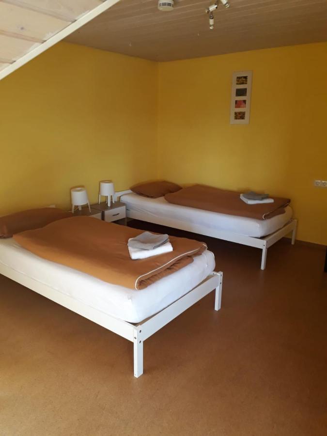 Gaestehaus Gl Ellwangen Exteriör bild